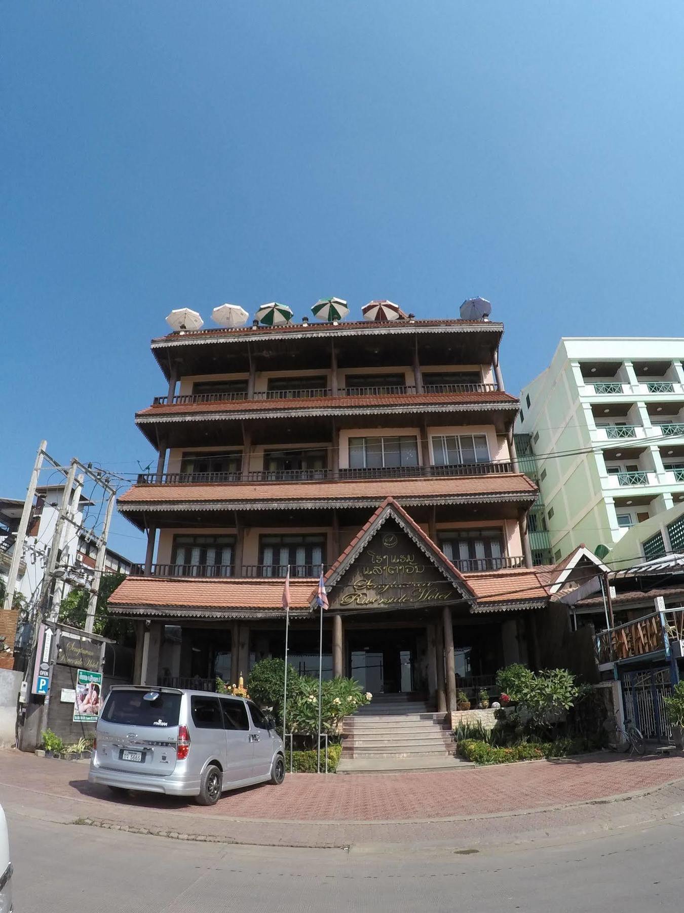 Sengtawan Riverside Hotel Вьентьян Экстерьер фото